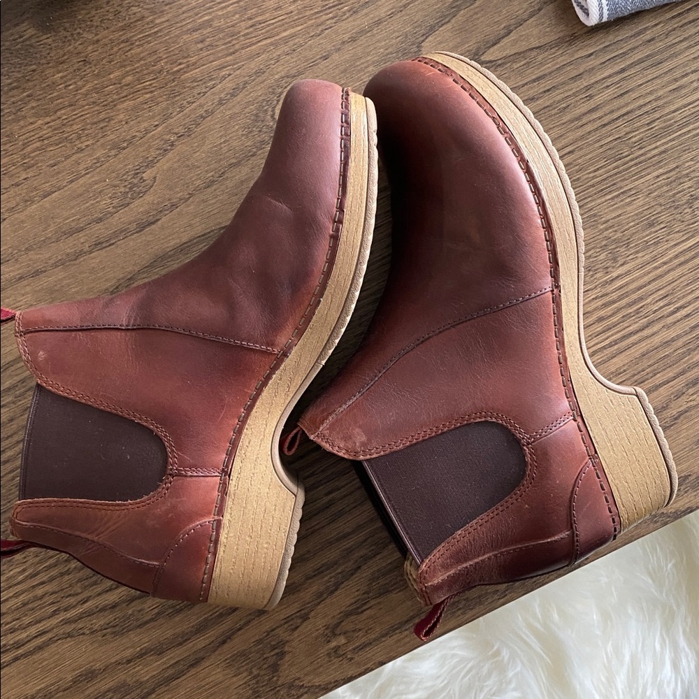 Dansko Becka Bootie Leather Chelsea Boots